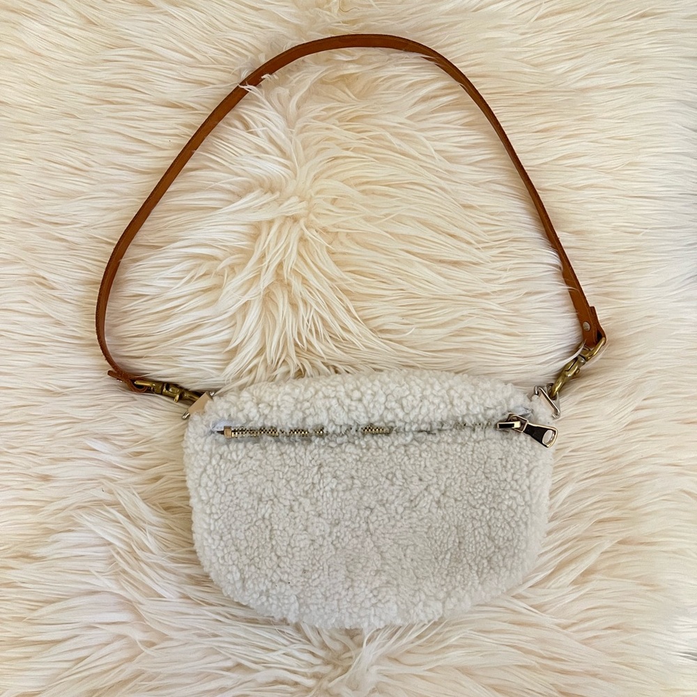 White leather sherpa cross body bag